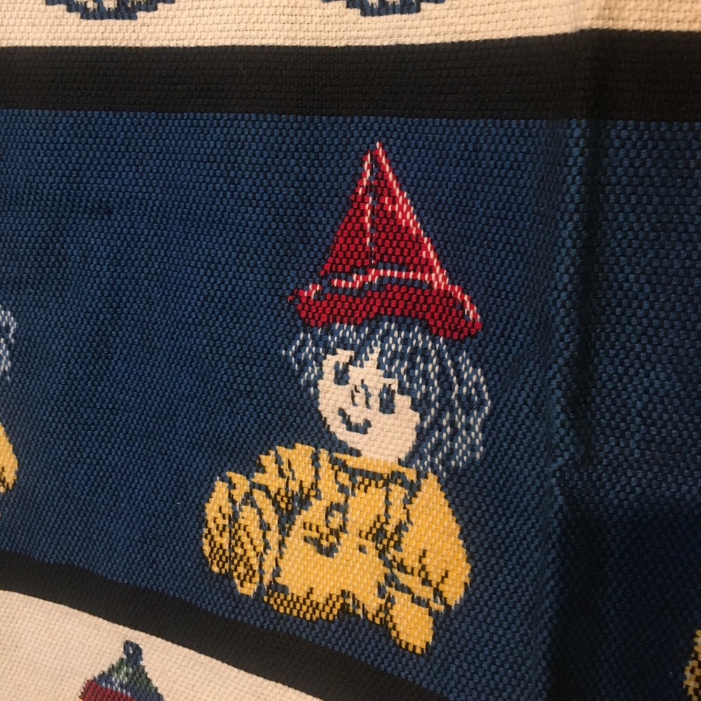VTG Toy Design Tapestry/Furniture Throw/Rug 28x46